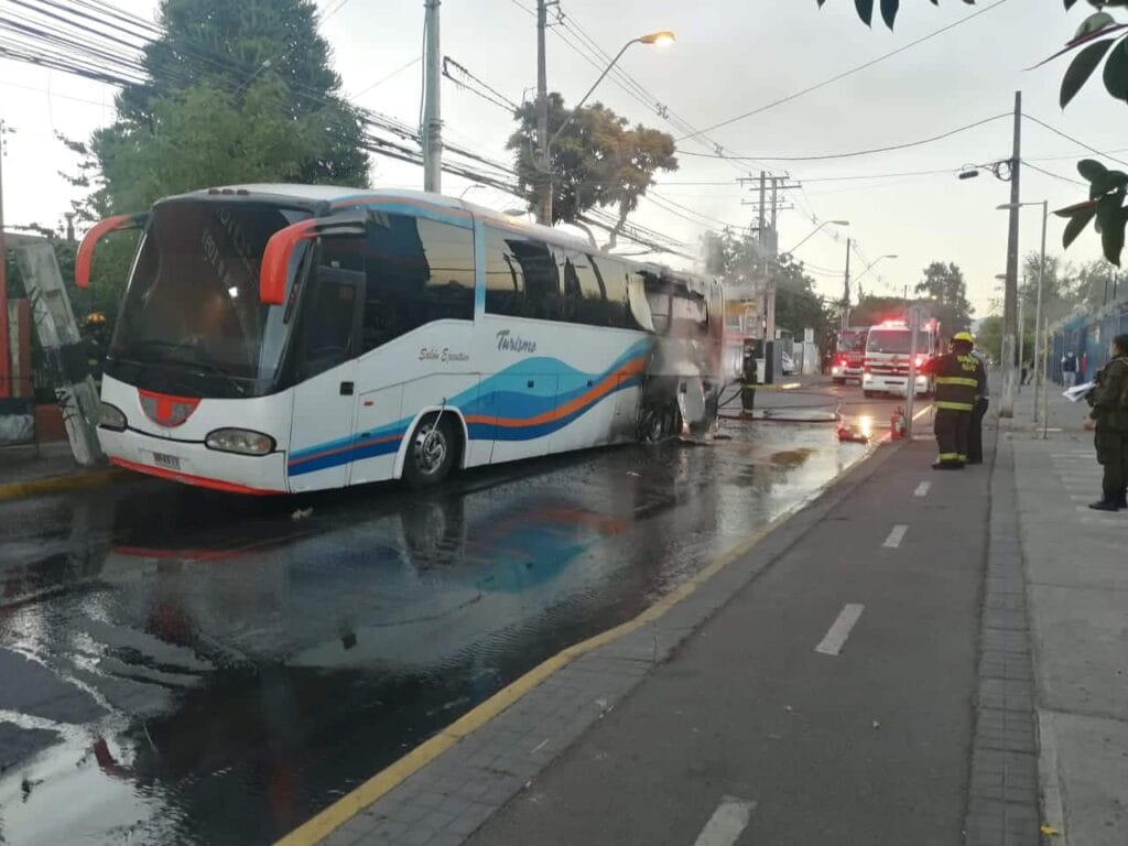 bus se incendia Maipú