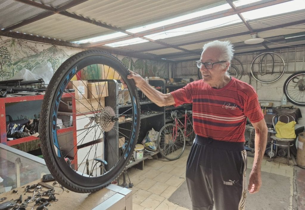 don braulio y su bici