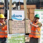 Autoridades colocan primera piedra de nuevo edificio de SMAPA 1 Alberto Undurraga pone la primera piedra del nuevo edificio de SMAPA
