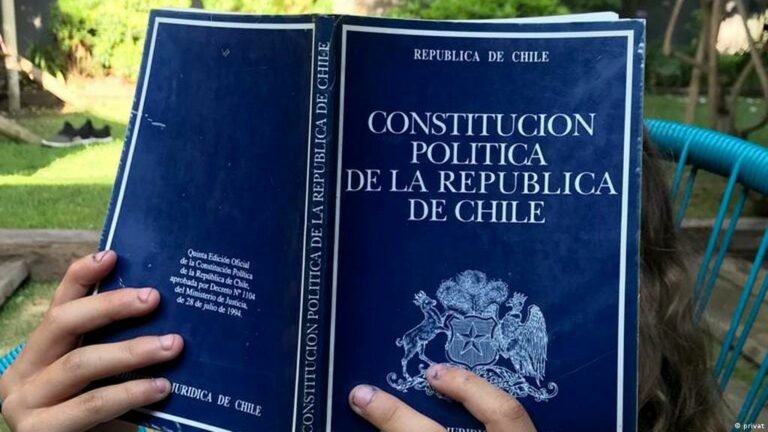 constitución
