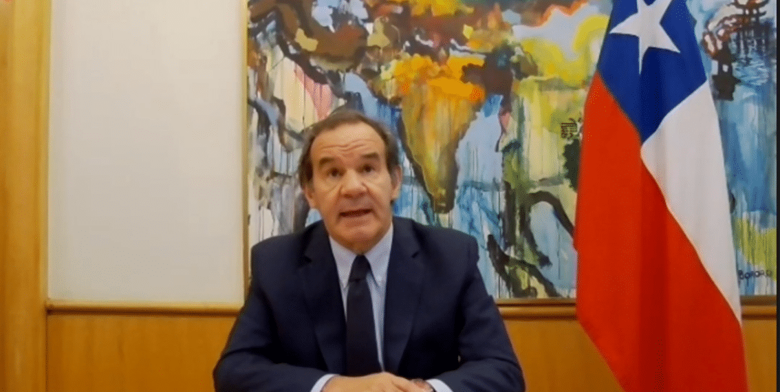 “¿Dónde estuvieron los ministros mientras se trabajó esto por años?”: Duras críticas al canciller Allamand por declaraciones sobre el Acuerdo de Escazú 2 “¿Dónde estuvieron los ministros mientras se trabajó esto por años?”: Duras críticas al canciller Allamand por declaraciones sobre el Acuerdo de Escazú