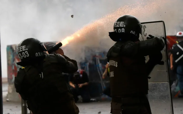 día del joven combatiente carabineros