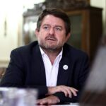 Datos electorales en Maipú: Alta abstención y un triunfo que no le alcanzó a Karina Oliva 1 Claudio Orrego