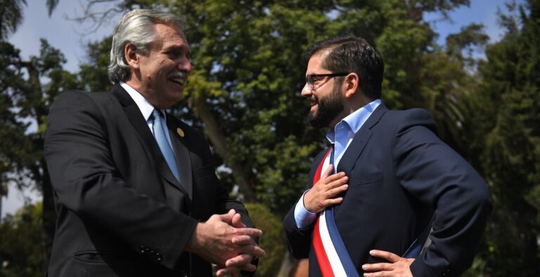 el abrazo de maipu