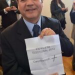 Carlos Jara buscó a Pepe Auth en Te Deum para hacerle singular regalo 1 cjarab