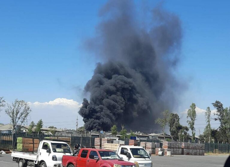 incendio bodegas cic