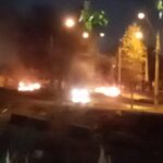 Se reportan manifestaciones con barricadas en Maipú: Tránsito restringido en calle Alaska con Avenida Lumen 1 manifestaciones barricadas alaska lumen maipu