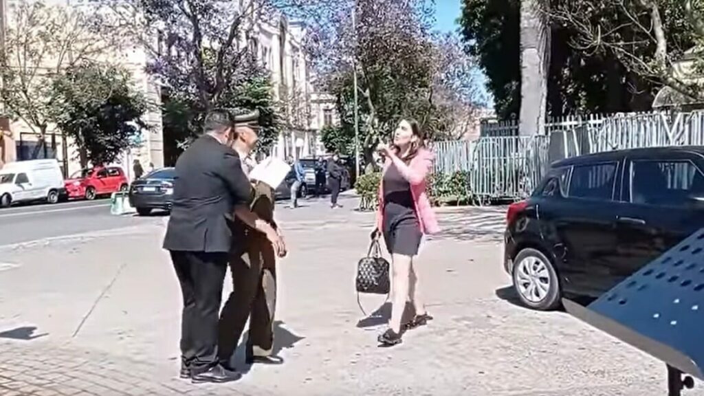 diputada schneider encaró a pastor soto