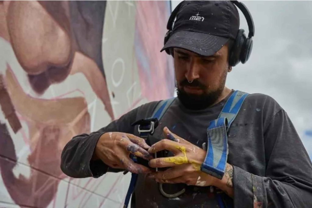 cristóbal persona muralista