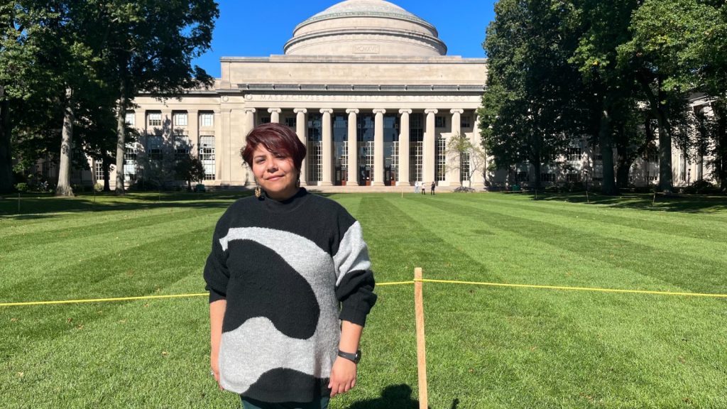 Profesora Maipucina fue a USA