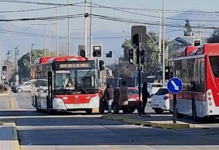 accidente camino a rinconada con tres poniente