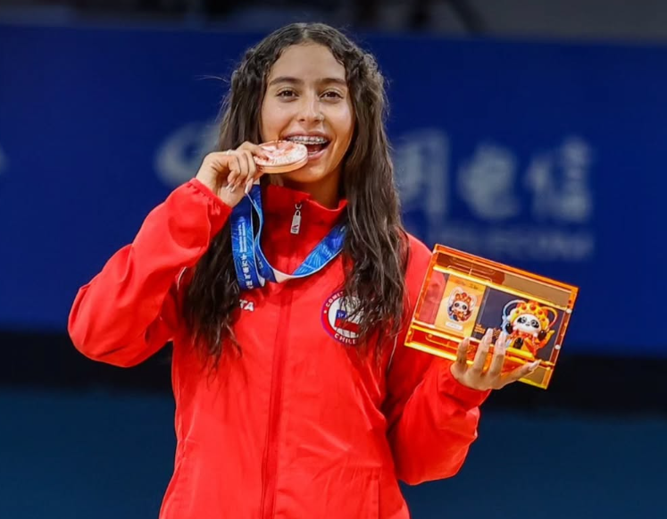 La patinadora maipucina Catalina Lorca, medallista de bronce en los Juegos Mundiales, debuta en los Juegos Panamericanos Junior de Asunción 2025 3 Catalina Lorca medallista de los Juegos Mundiales de Chengdú