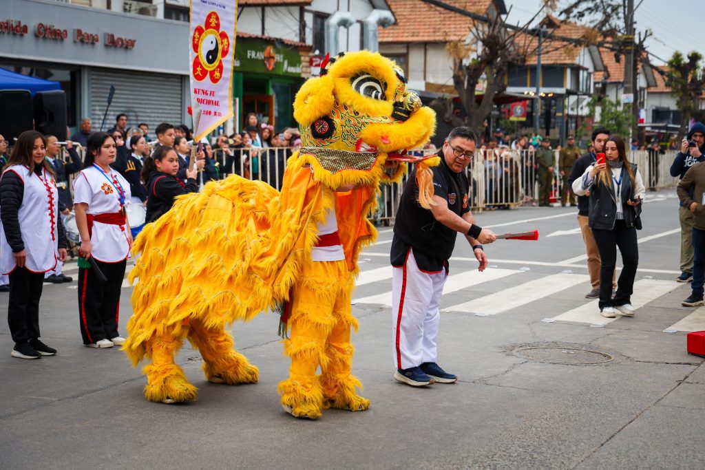 Las fotos que dejó el tradicional desfile cívico en Ciudad Satélite 8 desfile civico ciudad satelite maipu