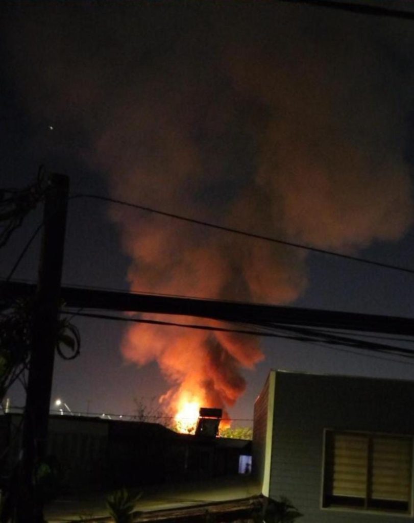 Tragedia en Maipú: Incendio destruye seis casas y deja un fallecido con movilidad reducida en villa San Luis 2 incendio en maipu villa san luis