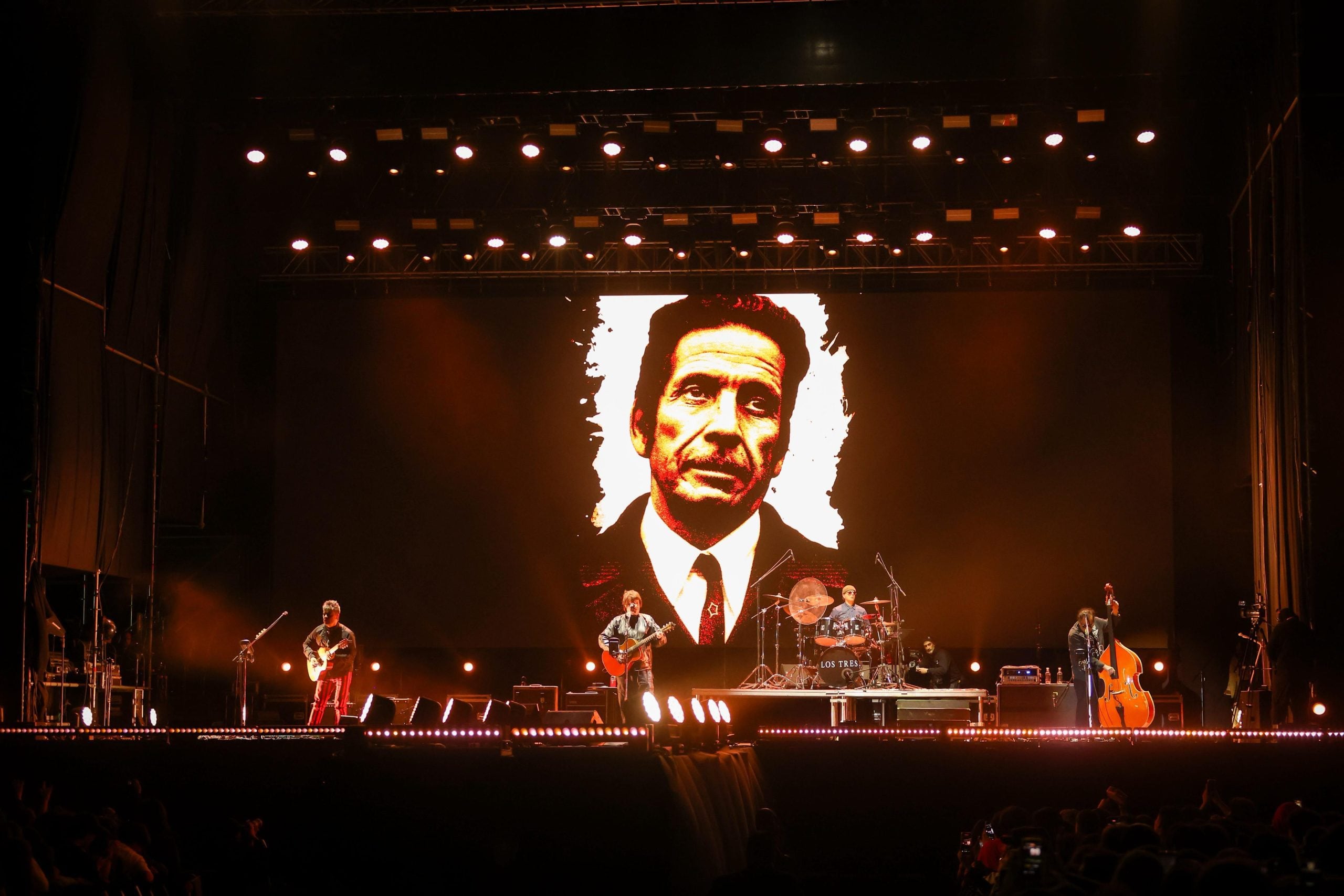 Fiestas Patrias en Maipú: Más 90 mil personas disfrutaron de dos jornadas de conciertos gratuitos en el Templo Votivo 10 WhatsApp Image 2025 09 14 at 16.09.47 1 scaled