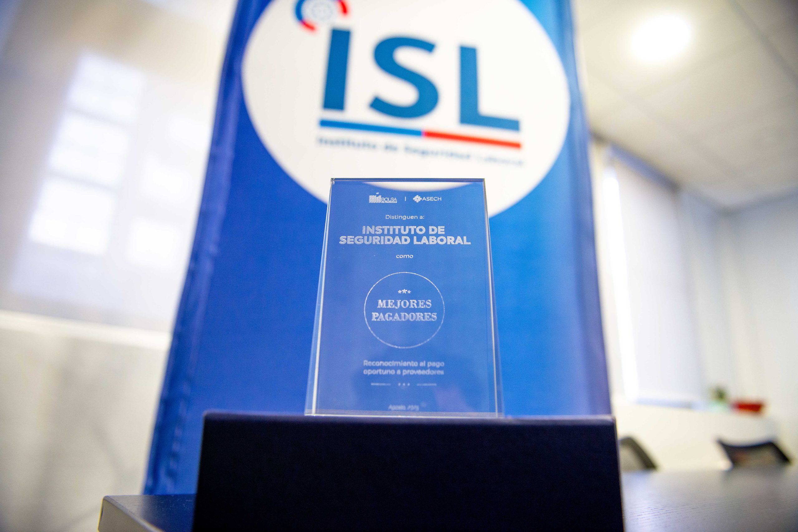 Cuando el Estado paga a tiempo: ISL recibe premio por agilizar pagos a pymes 2 Cuando el Estado paga a tiempo: ISL recibe premio por agilizar pagos a pymes