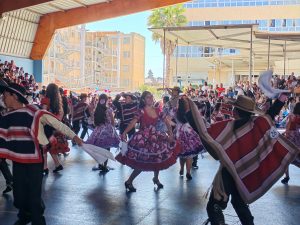 XVI Campeonato Intercomunal de Cueca, Royal American School