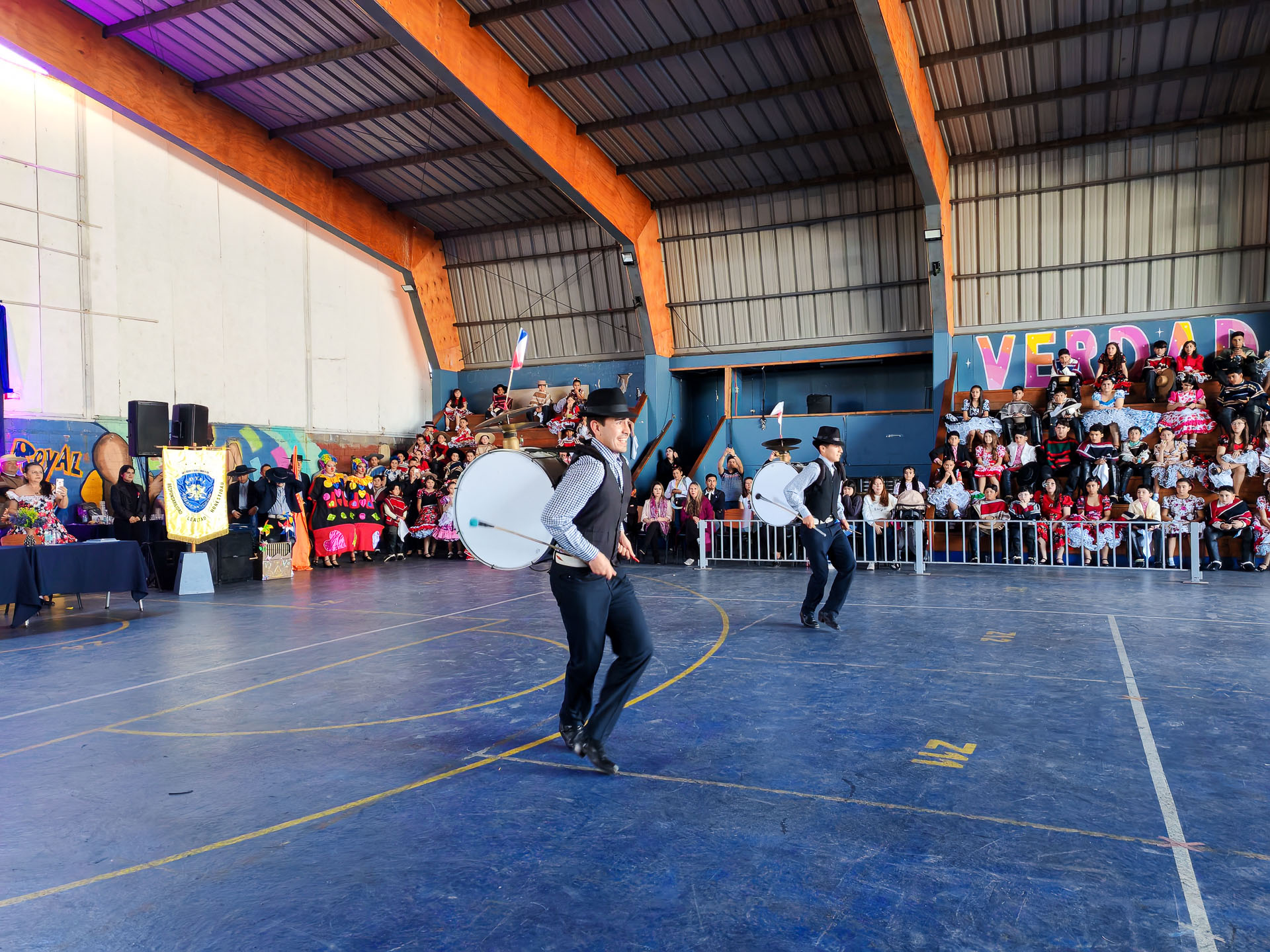 ¡La fiesta folclórica estudiantil más grande de Maipú! 26 colegios fueron parte del XVI Campeonato Intercomunal de Cueca organizado por el Royal American School 40 IMG 20251003 124902