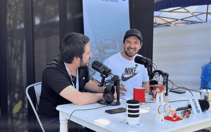 Maipú cafetero con Tomás Vodanovic