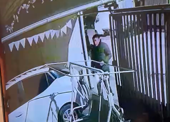 robo a domicilio en barrio las rosas