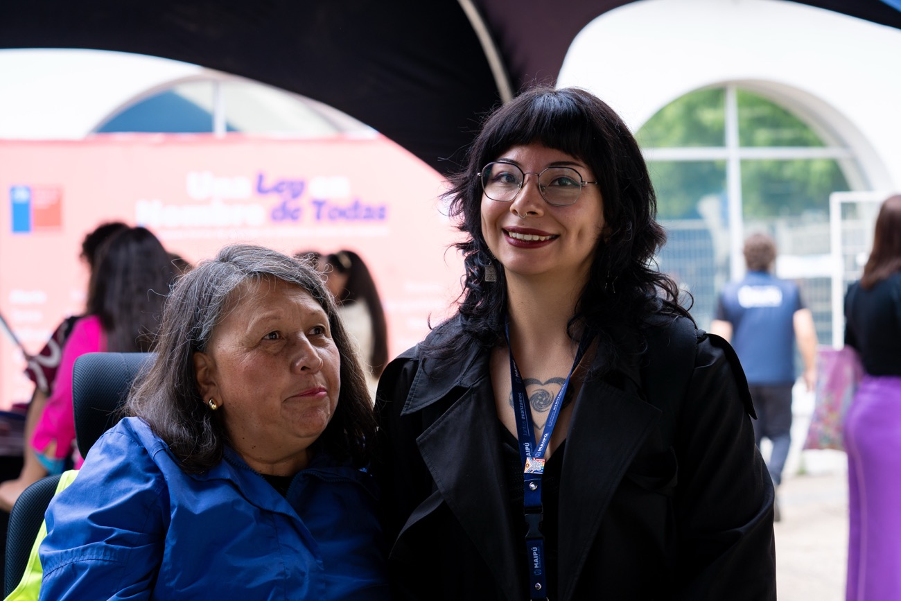 Desde Maipú, Ministra Orellana encabeza conmemoración del Día contra la Violencia hacia la Mujer y destaca avances de la "Ley Integral" 24 DSC09052