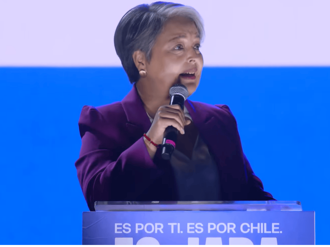 Jeannette Jara reúne a más de 15 mil personas en Maipú y promete: “En mi gobierno, cada familia chilena llegará tranquila a fin de mes” 7 Jeannette Jara reúne a más de 15 mil personas en Maipú y promete: “En mi gobierno, cada familia chilena llegará tranquila a fin de mes”