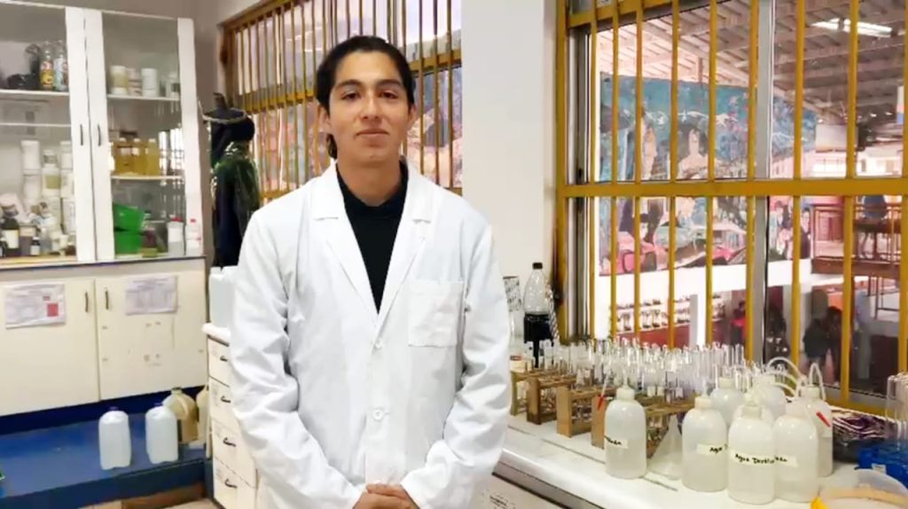 Química de alto nivel: Estudiantes de Maipú van por el oro en la Final Nacional de la Olimpiada de Química 2 estudiante Liceo Nacional