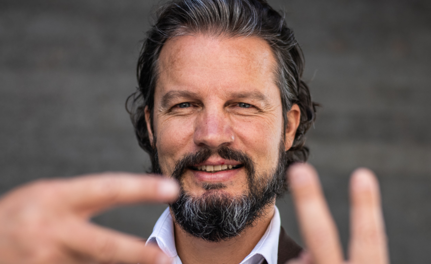 ¿Quiénes son los nuevos diputados electos por Maipú (D8)? 4 Cristian Contreras