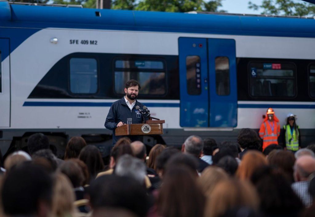 Inician obras del Tren Alameda–Melipilla: el mayor proyecto ferroviario urbano que pasará por Maipú 1 tren santiago alameda melipilla efe