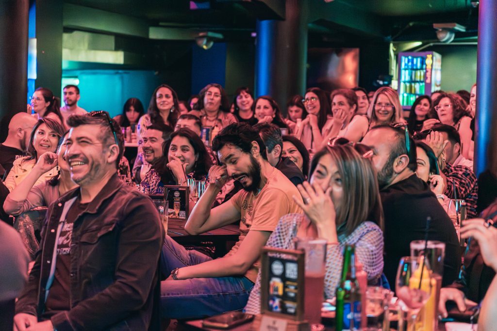 Reacciones del público en show de Gon Trujillo. 