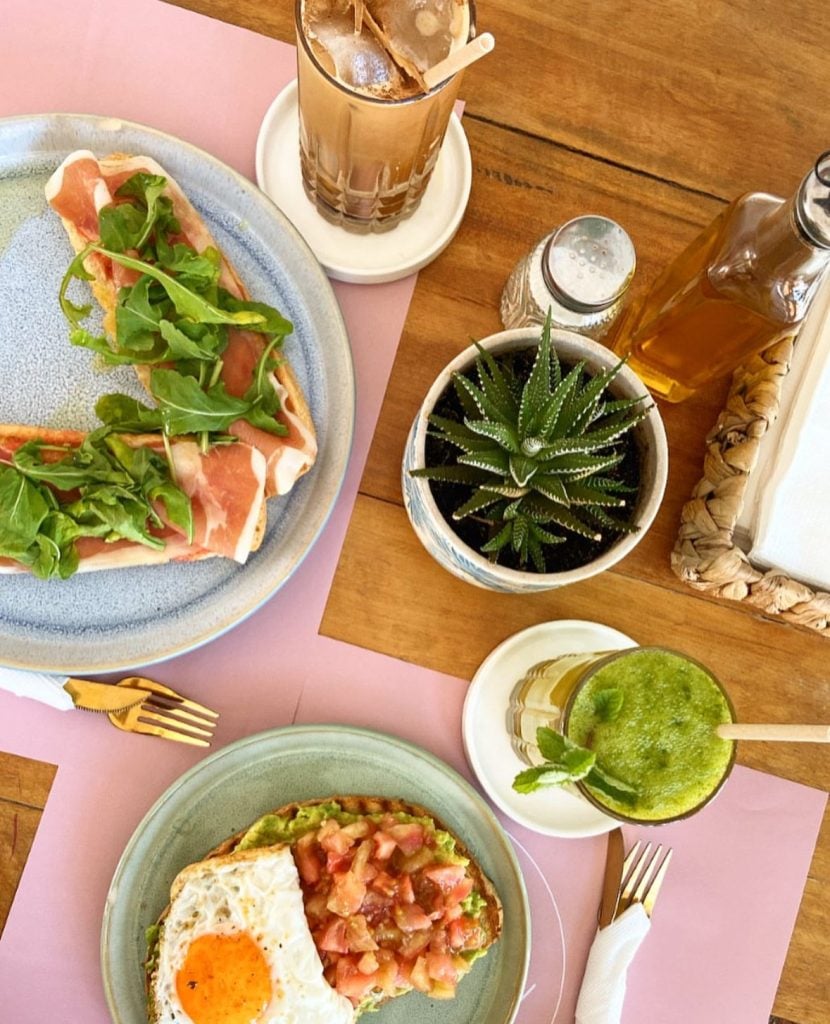 Tu suscripción se paga sola: La Voz de Maipú estrena masiva red de descuentos en bares, restaurantes y cafeterías de especialidad 28 Murta Cafetería