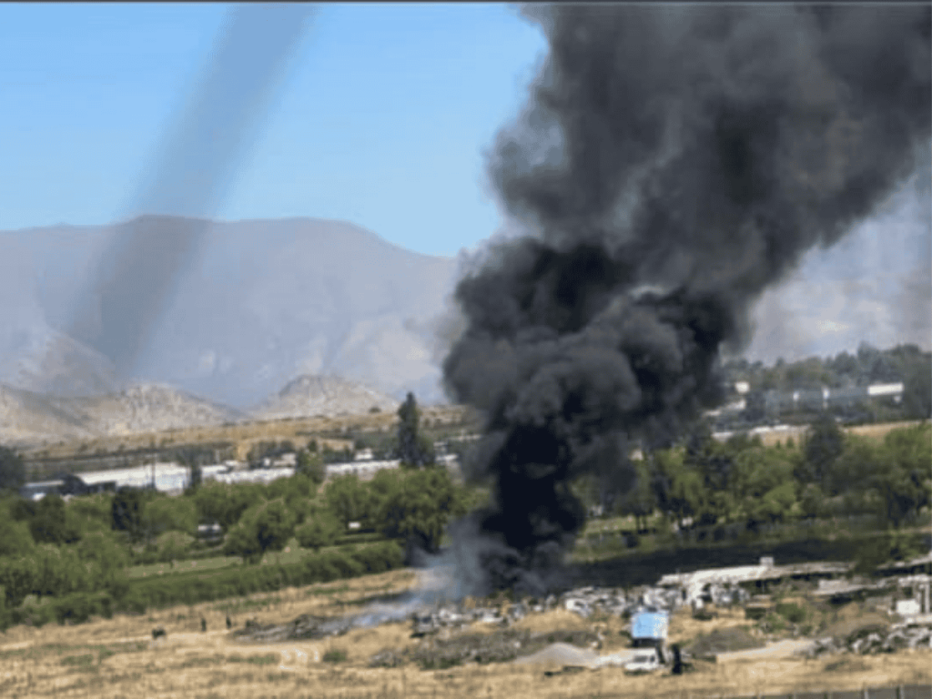 Incendio en zona de pastizales en Maipú