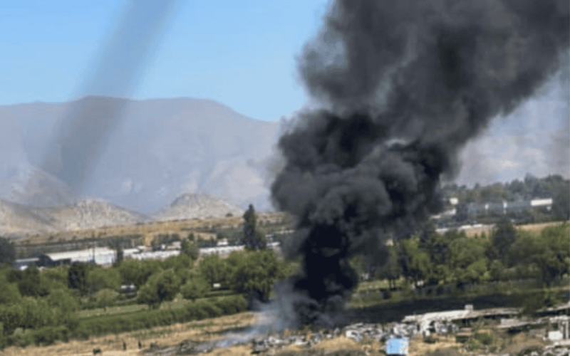 Incendio en zona de pastizales en Maipú