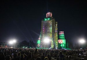 templo votivo show de luces