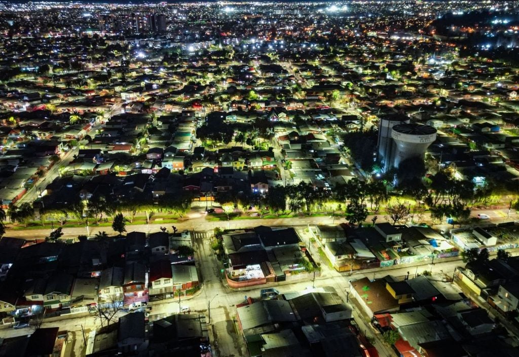 Municipalidad de Maipú invierte más de $30 mil millones en 2025 para recuperar y fortalecer el espacio público 3 inversión alumbrado