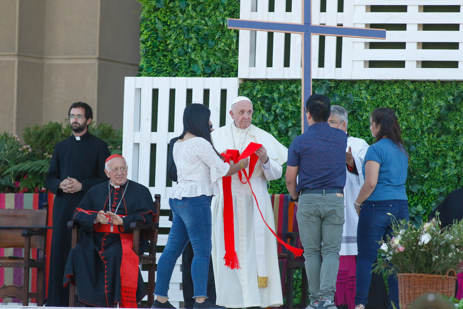 A 8 años del Papa Francisco en Maipú: Crónica de una tarde histórica 16 BHH0019 1