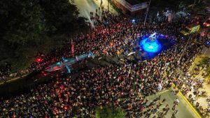 oceanos teatro a mil en maipu