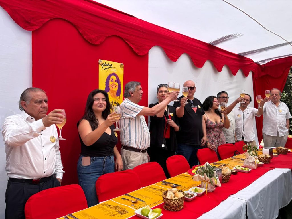 El PC tuvo su tradicional caldillo de congrio