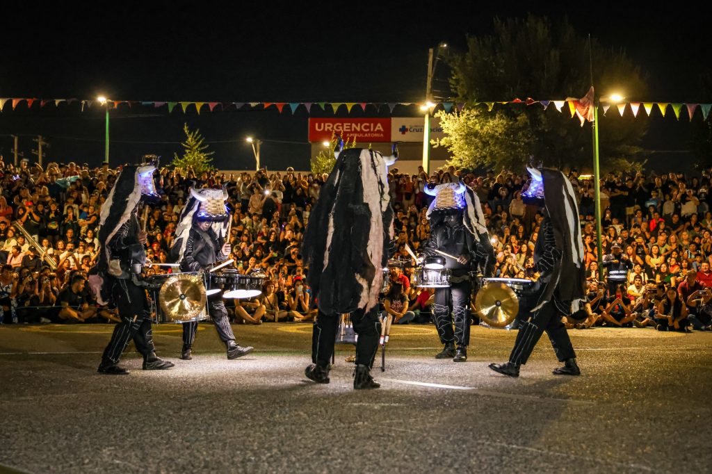 ¡40 mil personas! Las postales que dejó Teatro a Mil en Maipú con sus tres espectáculos 15 WhatsApp Image 2026 01 19 at 3.55.19 PM 13