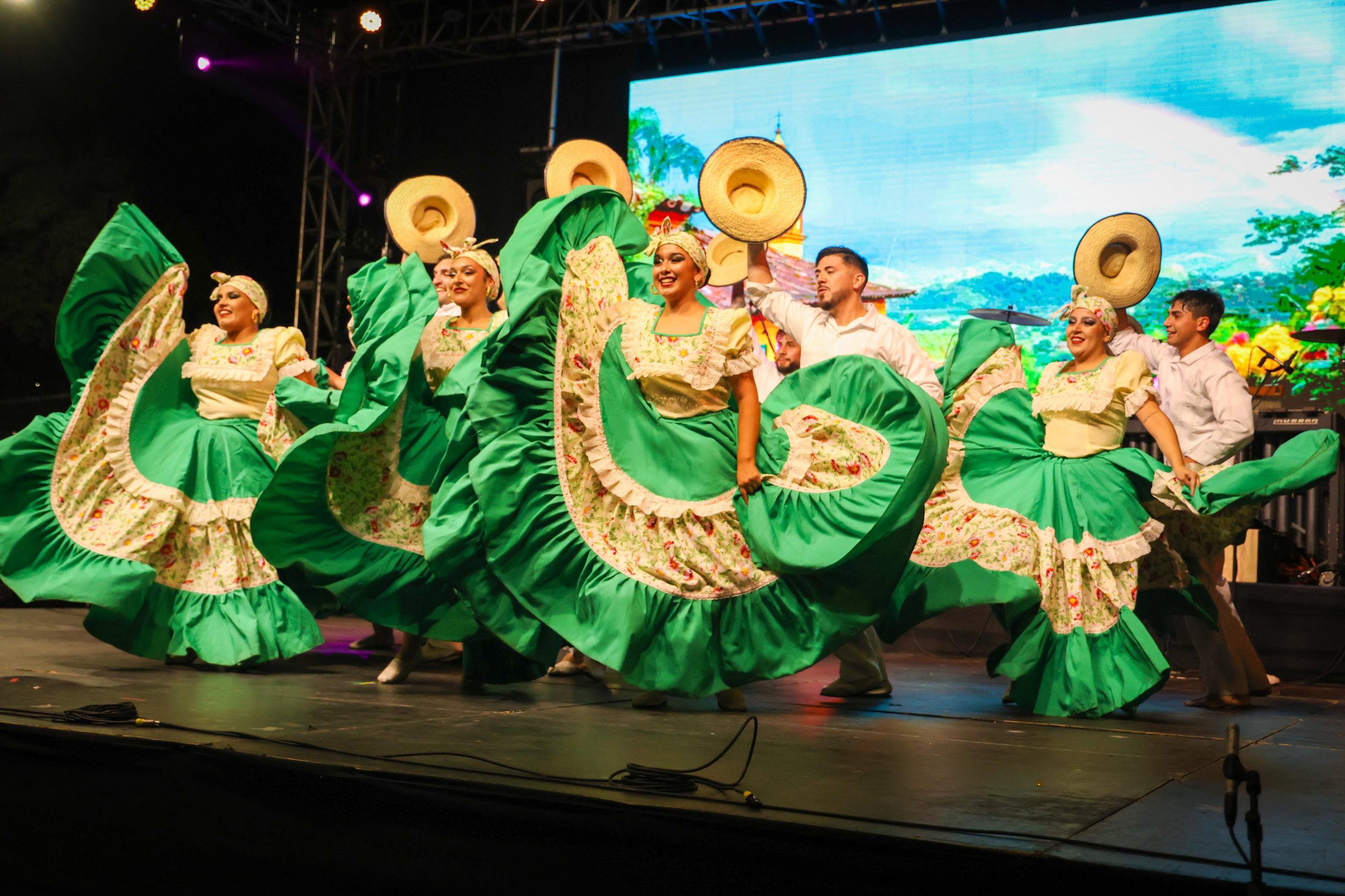 Por lluvias: Cancelan segundo día del Festival Folklórico José Luis Hernández en Maipú