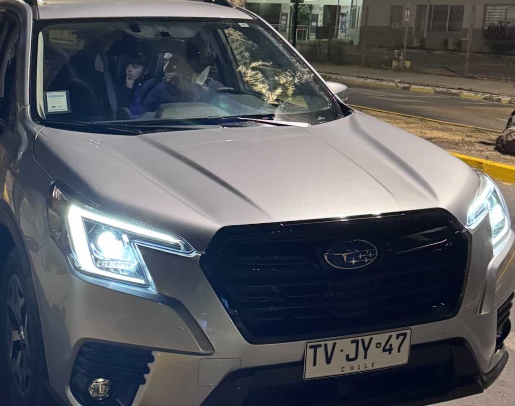 Violento turbazo en Villa Las Rosas deja un herido: banda se dio a la fuga en auto familiar 2 auto robado
