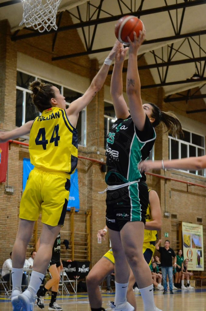 Catalina Abuyeres