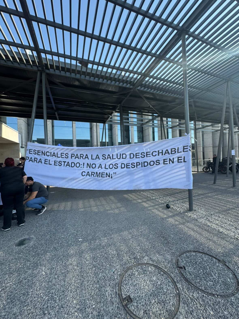 Honorarios del Hospital El Carmen protestaron en Rinconada y acusan agresión de Carabineros 4 image 50