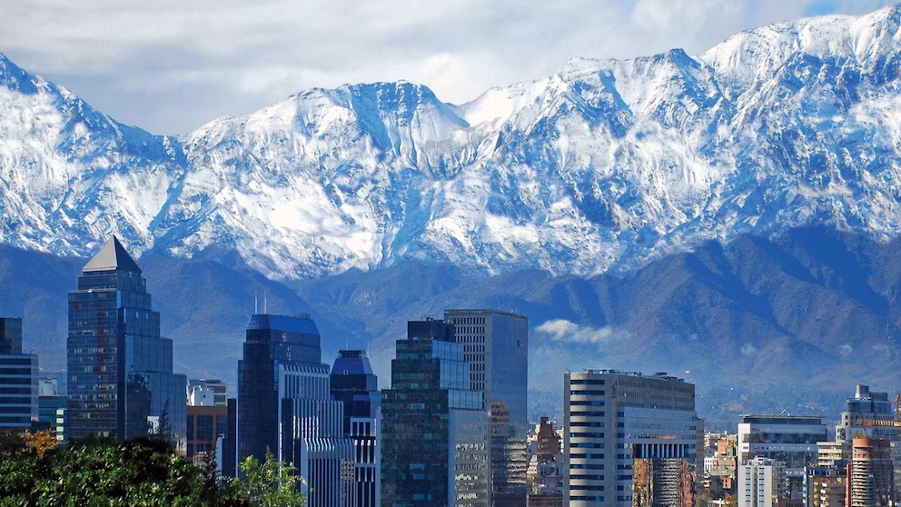 [Parte I] Chile entre dos pulsiones: el miedo al retroceso y la tentación de refundarlo todo
