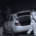 Funcionarios de la PDI detienen a 2 delincuentes tras extensa persecución: víctima retiró dinero desde sucursal bancaria en Maipú 1 funcionarios de la PDI logran detención