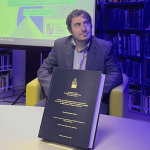 Del Maipú rural a ciudad urbana: historiador Oscar Riquelme Gálvez entrega tesis doctoral en la Biblioteca Municipal 1 Oscar Riquelme Gálvez