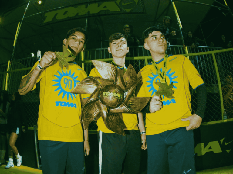 4 jóvenes de Maipú que viajan al Mundial de Fútbol Calle de Nike