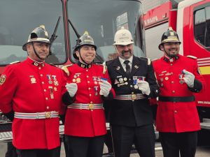 72° Aniversario del Cuerpo de Bomberos de Maipú: así fue la ceremonia y desfile para conmemorar a los voluntarios de la comuna 5 Bomberos