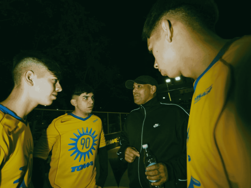 4 jóvenes de Maipú que viajan al Mundial de Fútbol Calle de Nike