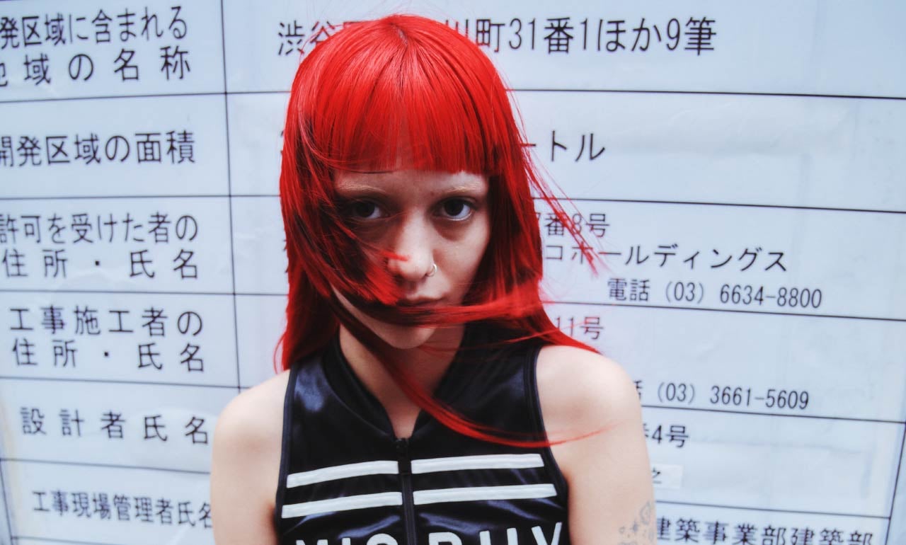 Akriila, cantante y compositora de Maipú firmó con un sello discográfico de escala global y anunció gira por EEUU